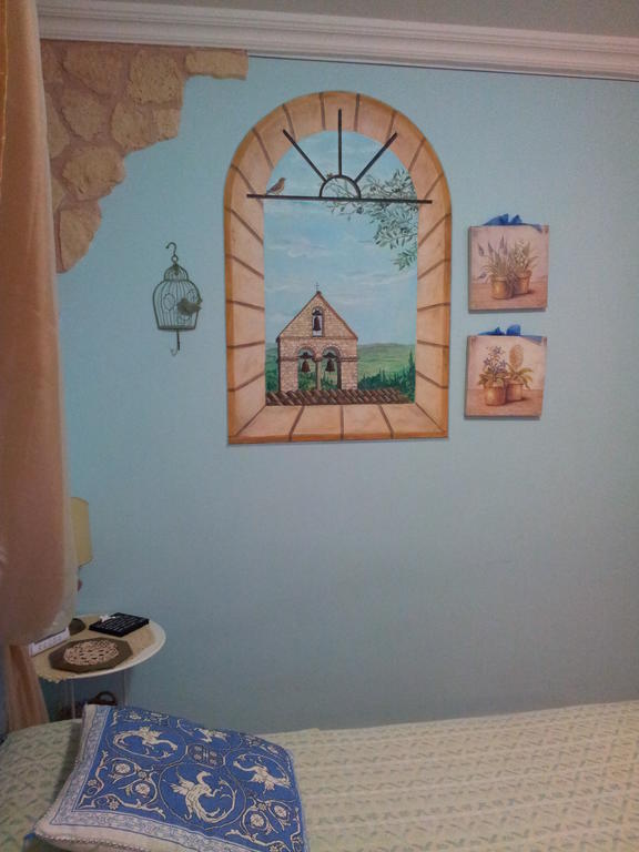 Bed And Breakfast A Casa Delle Fate Assisi Room photo