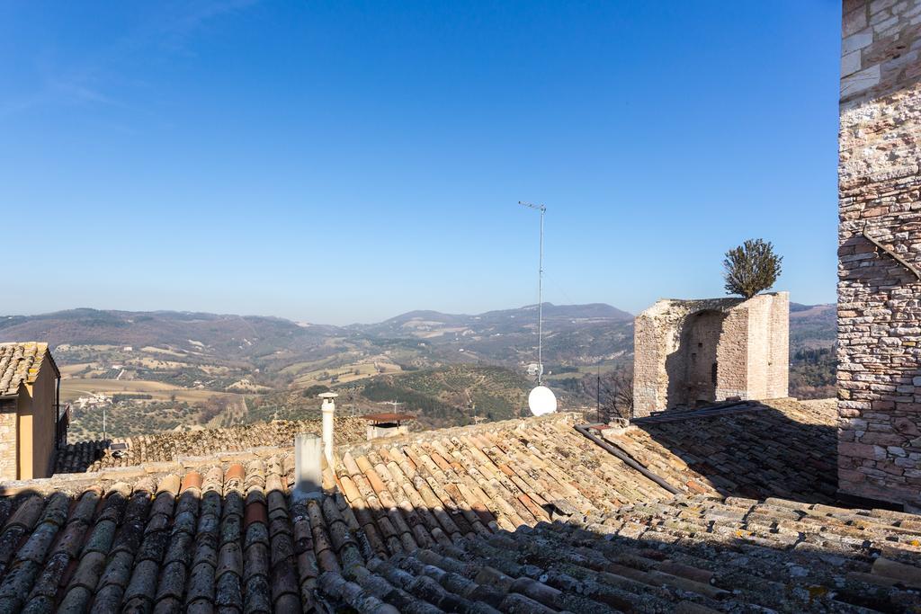 Bed And Breakfast A Casa Delle Fate Assisi Exterior photo
