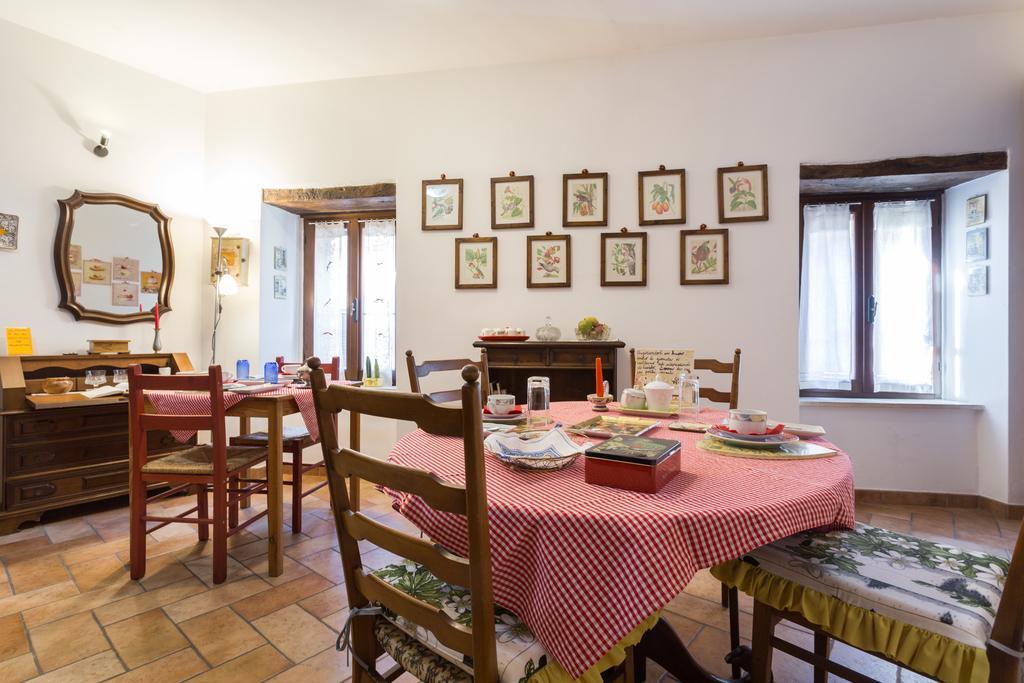 Bed And Breakfast A Casa Delle Fate Assisi Exterior photo
