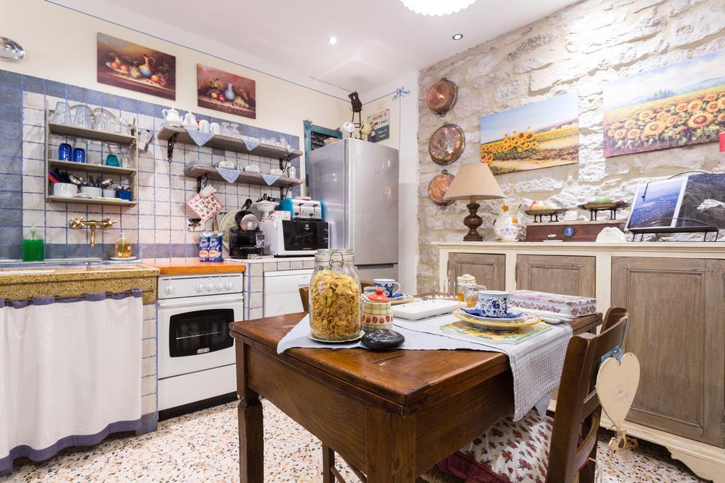 Bed And Breakfast A Casa Delle Fate Assisi Exterior photo