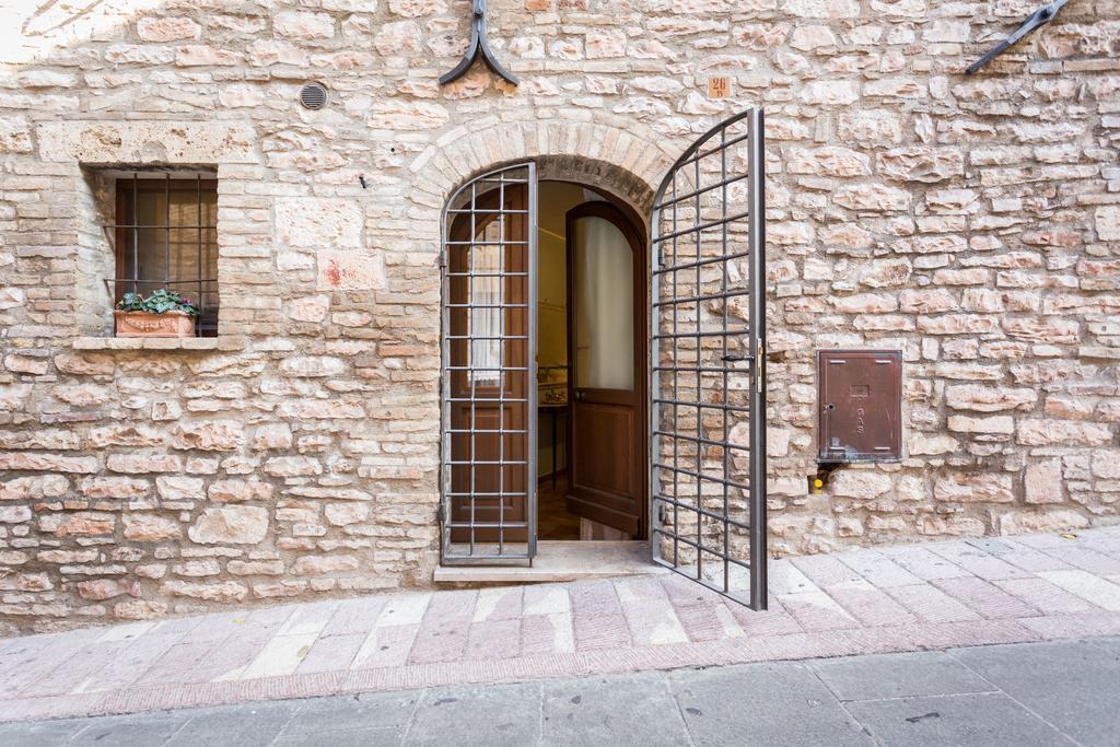 Bed And Breakfast A Casa Delle Fate Assisi Room photo